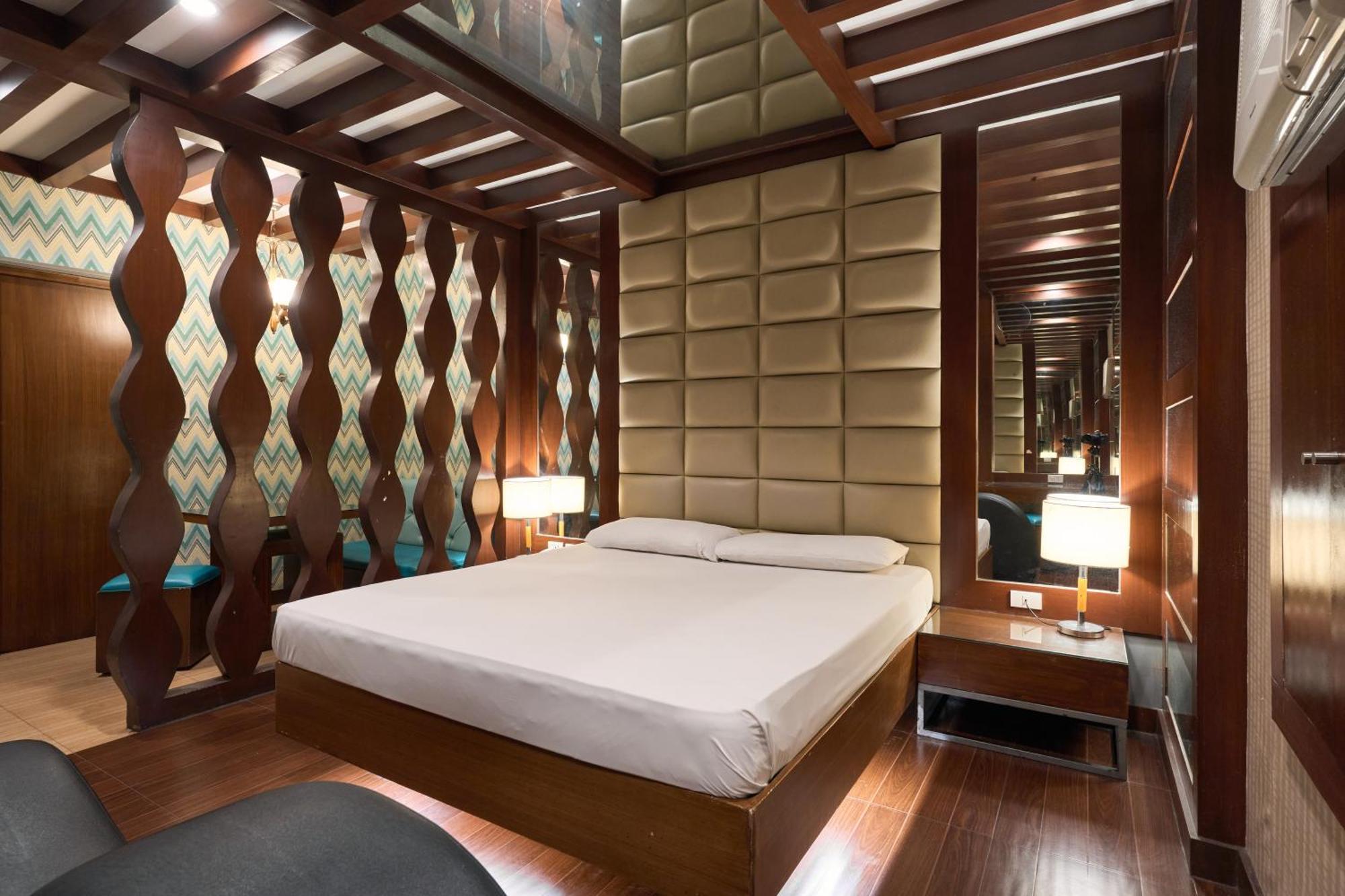 Victoria Court Malabon Hotell Valenzuela Eksteriør bilde
