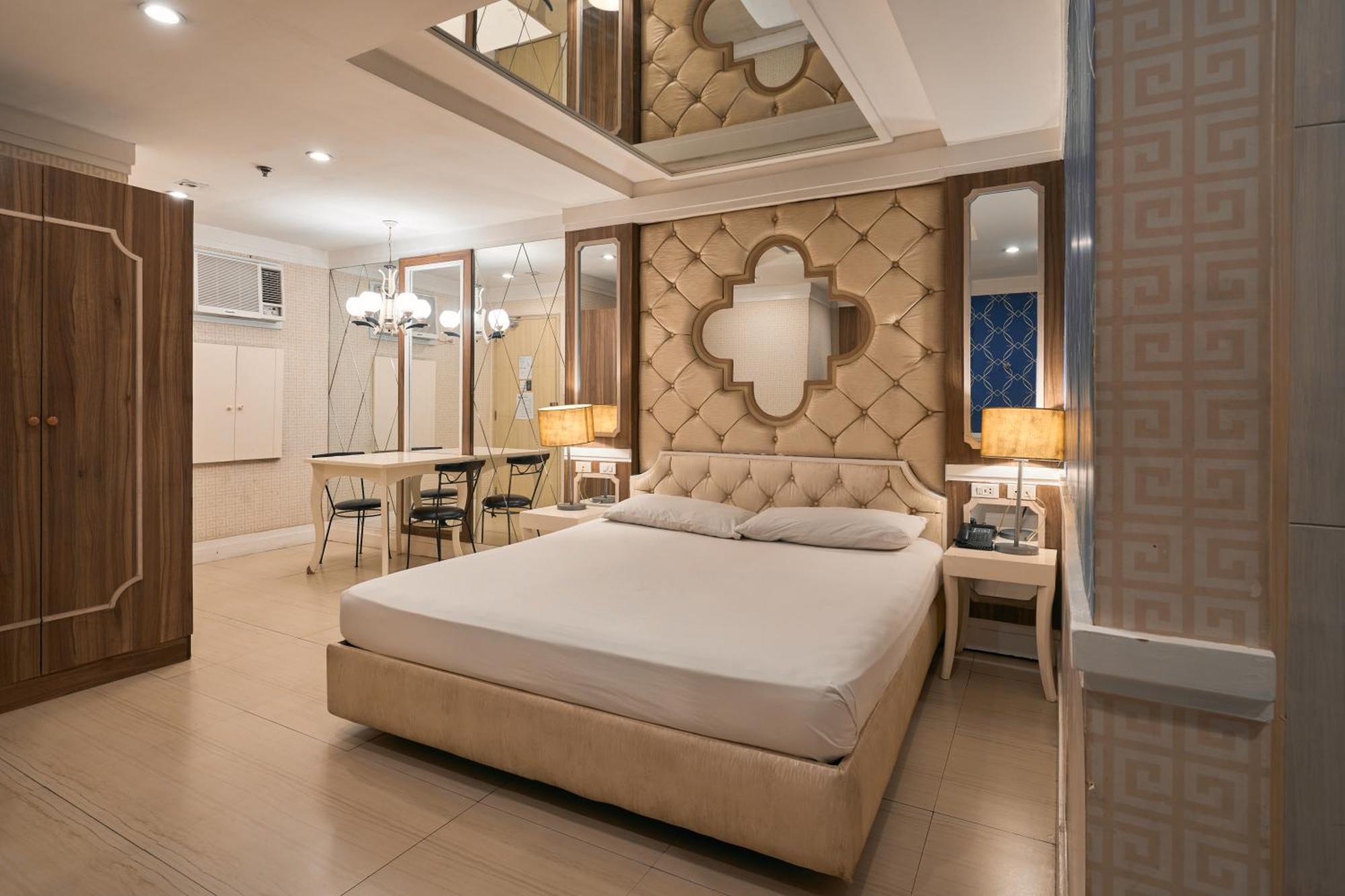 Victoria Court Malabon Hotell Valenzuela Eksteriør bilde